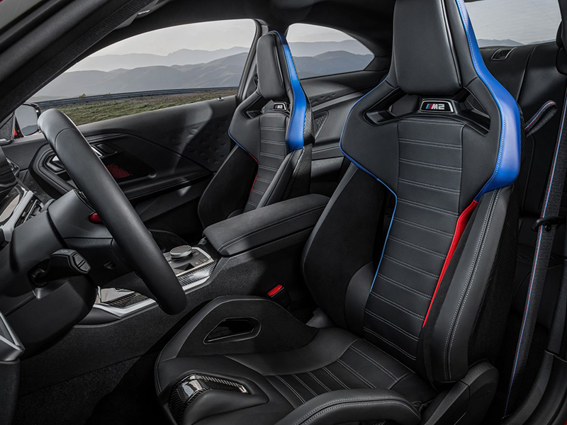 سيارة BMW M2 الجديدة كلياً تجسد المعنى الحقيقي لمتعة القيادة